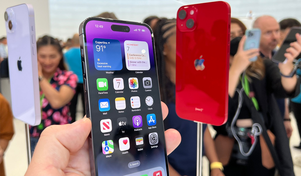 iPhone 14